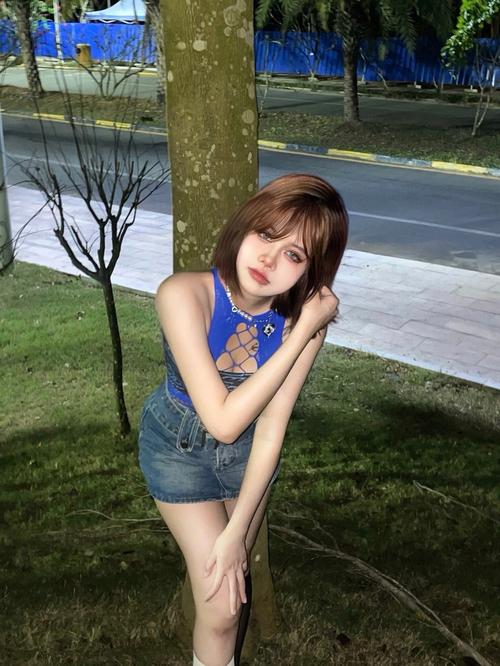 校花小冰如何下载手机版？苹果安卓官方途径都在这！