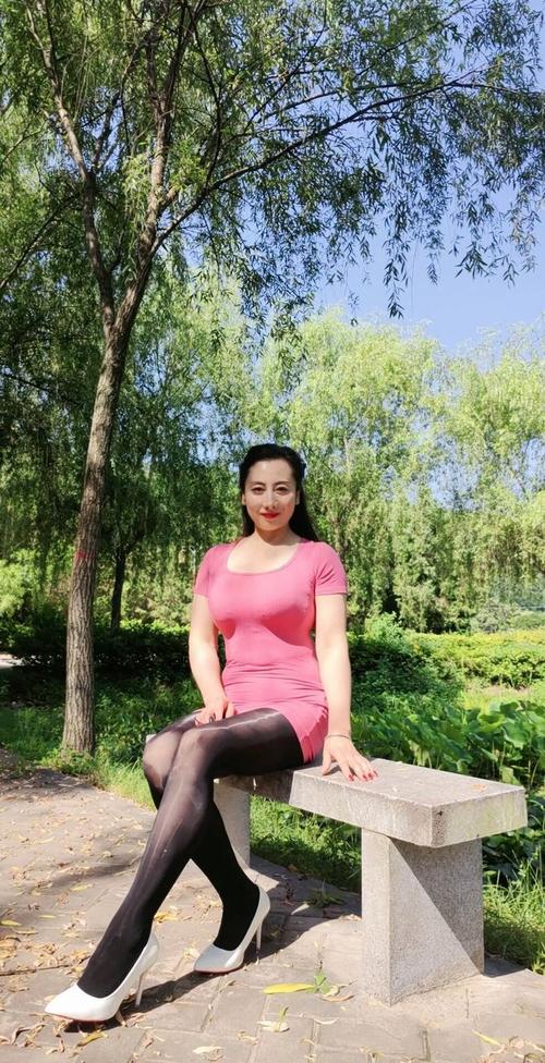 熟女天堂别墅版本大全怎么选？资深玩家避坑指南！